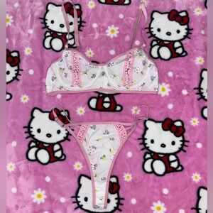 Floral bra and panty set